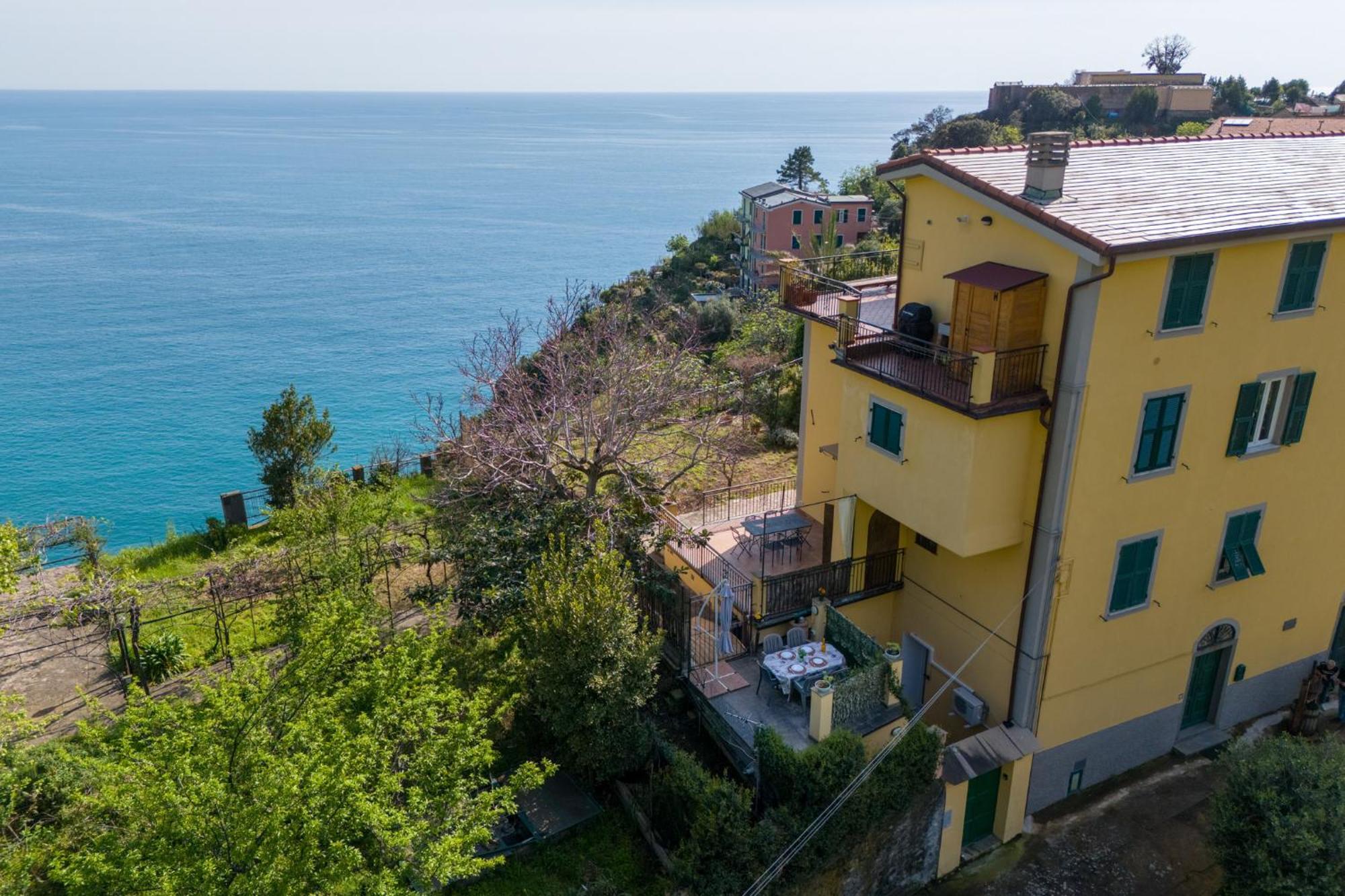 New Hanging Garden Corniglia Exterior photo