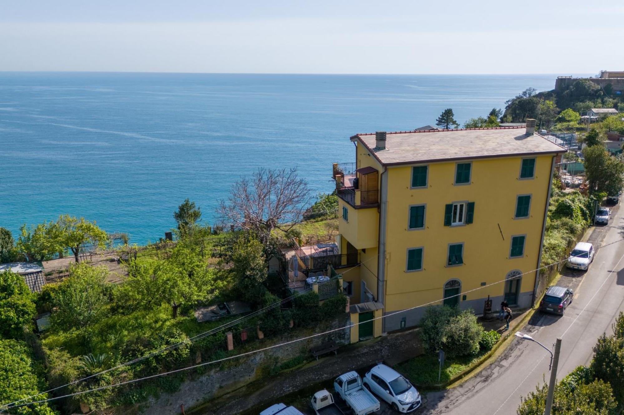 New Hanging Garden Corniglia Exterior photo
